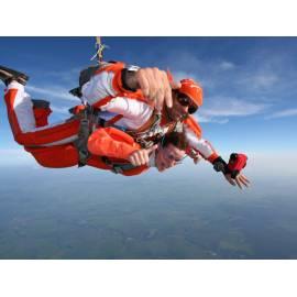 Tandem Skydive Tandemsprung aus und Flugzeug (die Brücke), Region: Usti Nad Labem