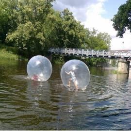 Handbuch für Aquazorbing-Adrenalin auf dem Wasser für 1 Person/1 Aquazorb/10 Minuten (Sand), Region: Süd-Böhmen